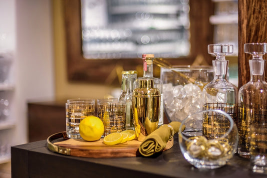 Home Bar Essentials: Stocking Your Space for Entertaining Success